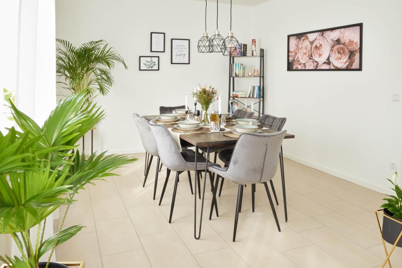 Ajko Homes - Design Apartment - Parkplatz - Balkon - Netflix - 6 Pers Walldorf  Eksteriør bilde